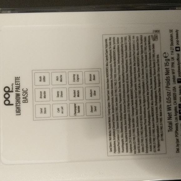 NWT Eyeshadow Palette - Picture 2 of 2